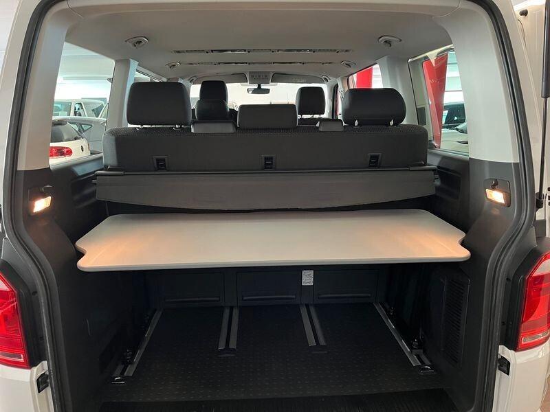 Volkswagen Multivan T6 2.0 TDI letto 6 posti 150 CV gancio DSG Euro 6