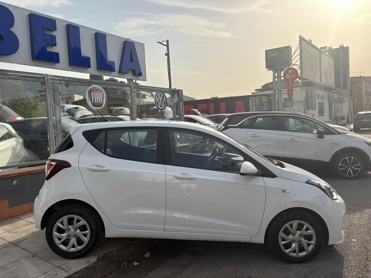 Hyundai i10 benzina 1.0 2020