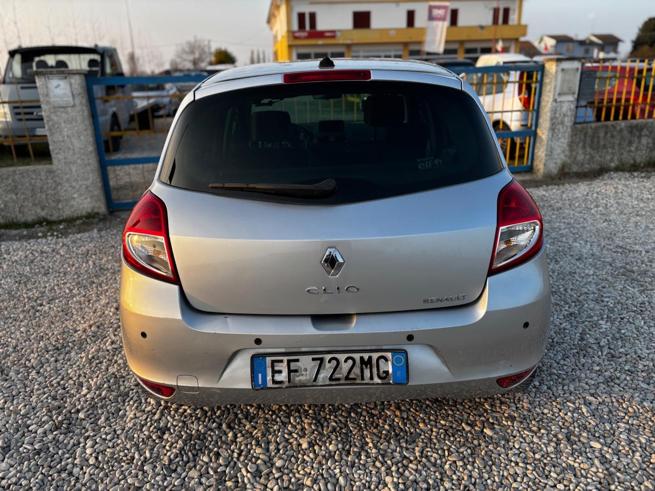 Renault Clio 1.2 16V 5 porte Luxe