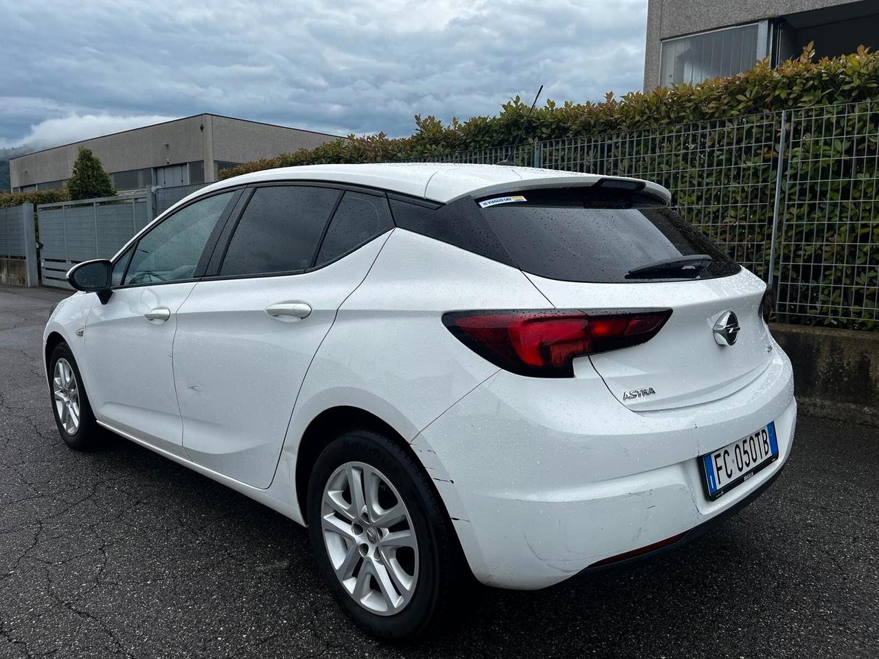 Opel Astra 1.6 CDTi 110CV Start&Stop 5 porte Innovation