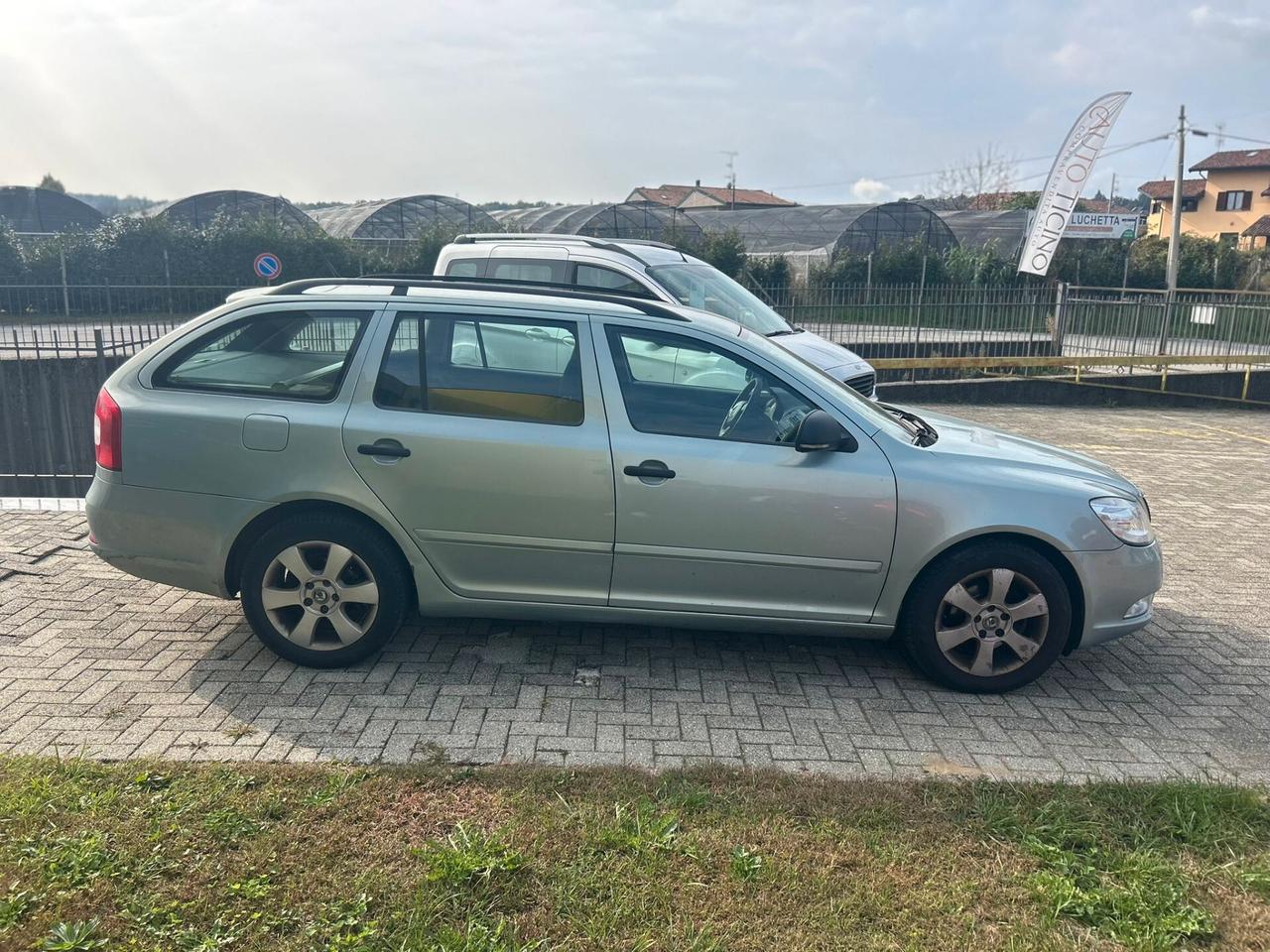 Skoda Octavia 1.6 TDI CR F.AP. Wagon Elegance