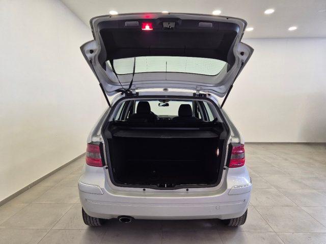 MERCEDES-BENZ B 150 Chrome - NEOPATENTATI - Bluetooth - Clima
