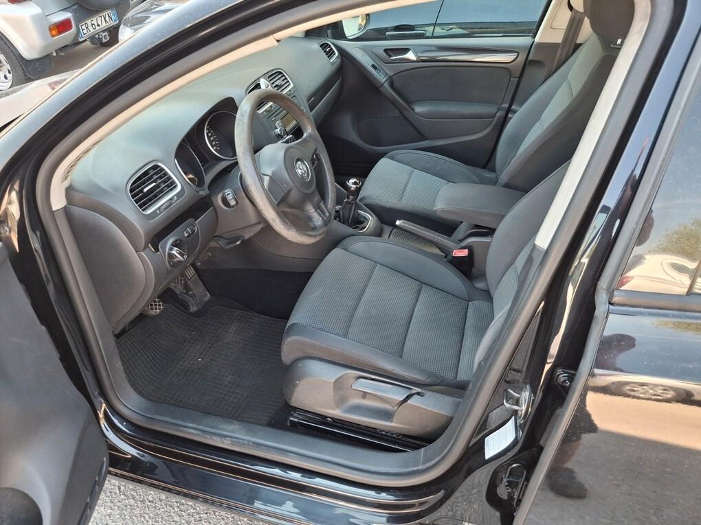 Volkswagen Golf 1.6 TDI 105cv Comfortline - 2011