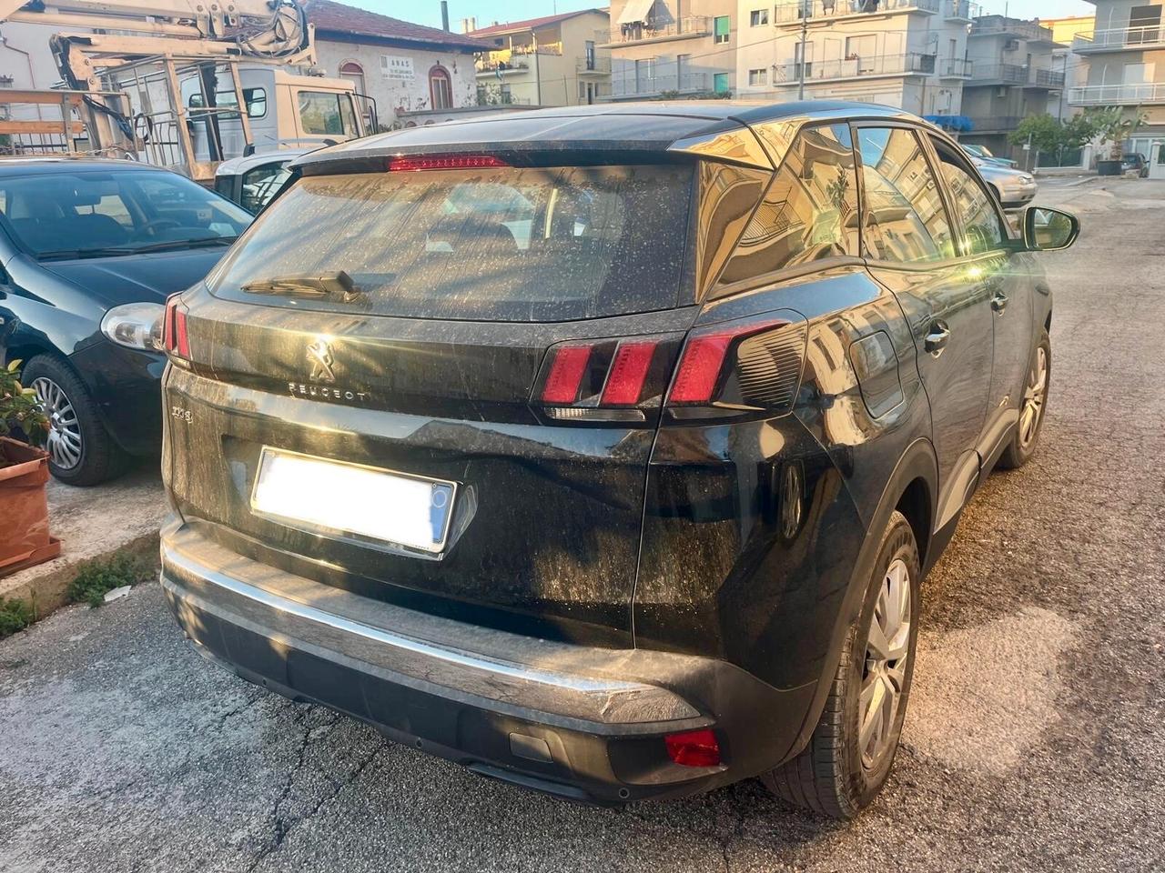 Peugeot 3008 BlueHDi 130 S&S Business