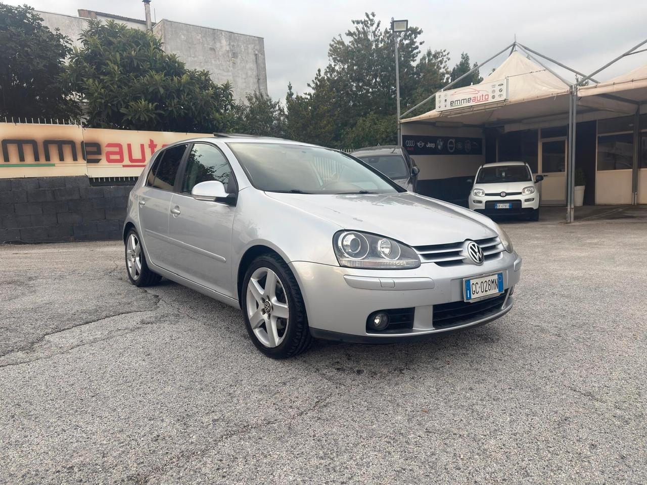 Volkswagen Golf 2.0 16V TDI 5p. Sportline