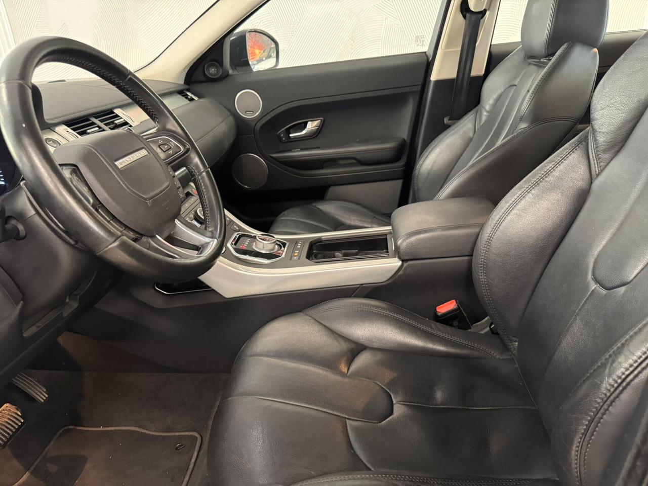 Land Rover Range Rover Evoque Range Rover Evoque 2.2 TD4 5p. Dynamic
