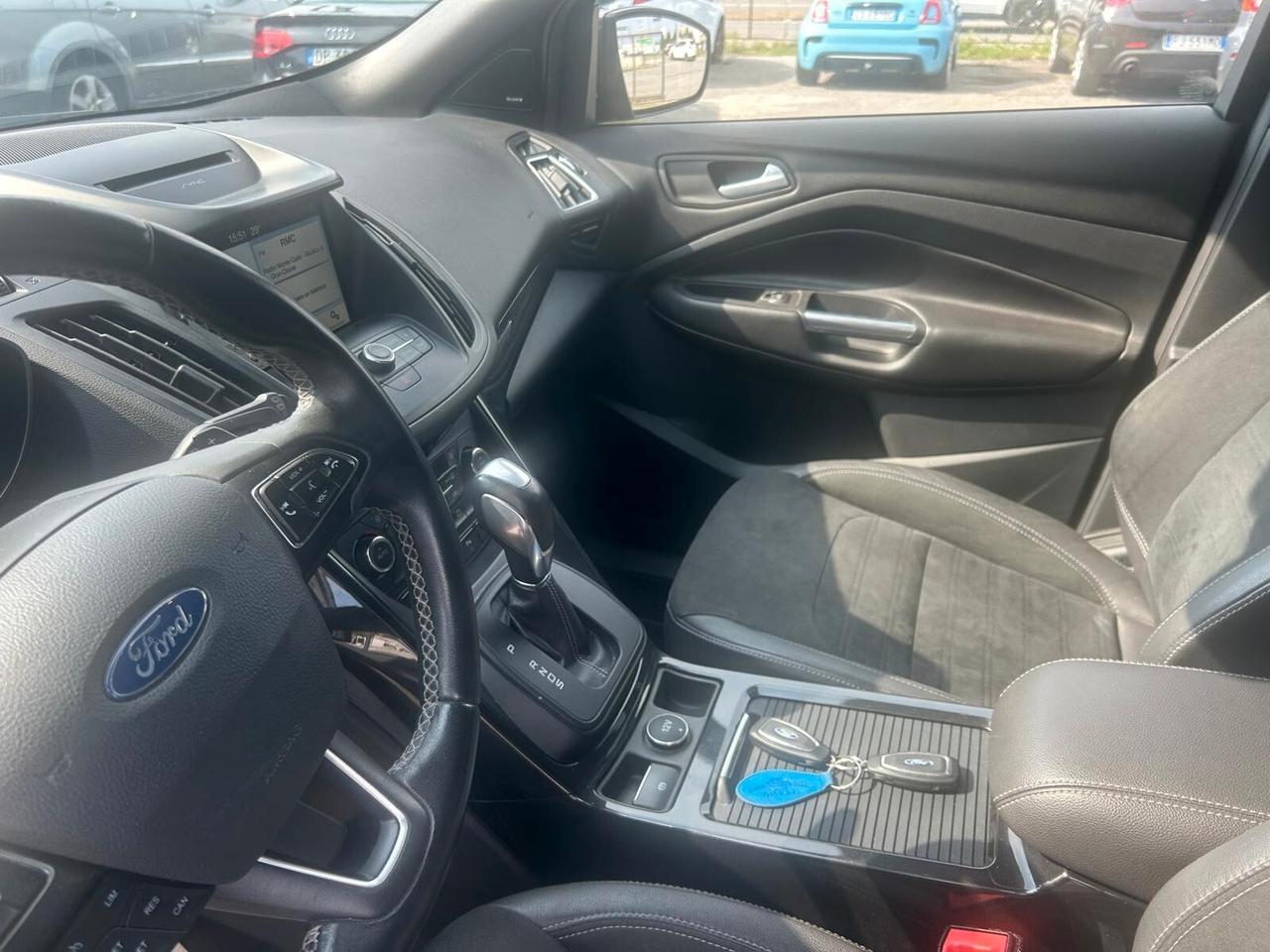 Ford Kuga 2.0 TDCI 180 CV S&S 4WD Powershift ST-Line