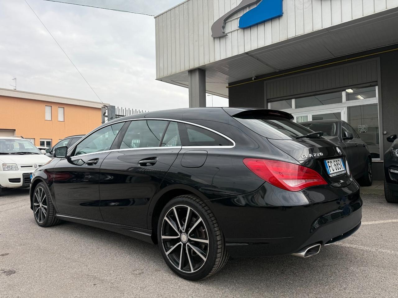 Mercedes-Benz CLA 220 (cdi) Business Shooting Brake D