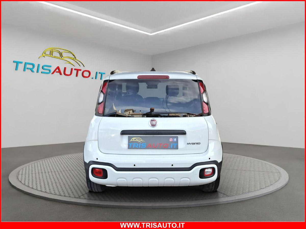 FIAT Panda 1.0 Hybrid Pandina NEOPATENTATI