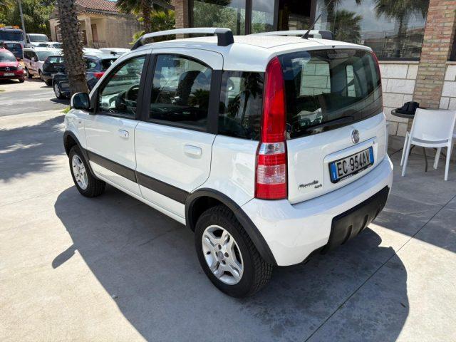 FIAT Panda 1.3 MJT 16V 4x4 Climbing