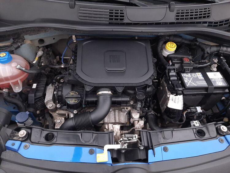 Fiat Panda Hybrid Cross BR400361 1.0 Mild Hybrid 69CV