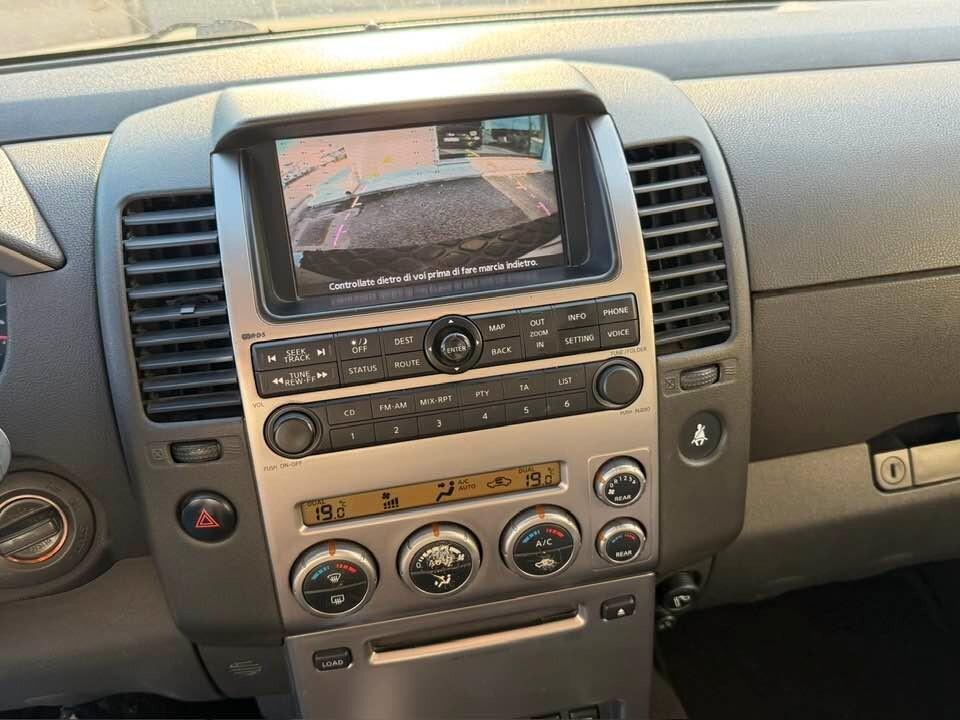 Nissan Pathfinder 2.5 dCi XE Plus 4x4 7 posti