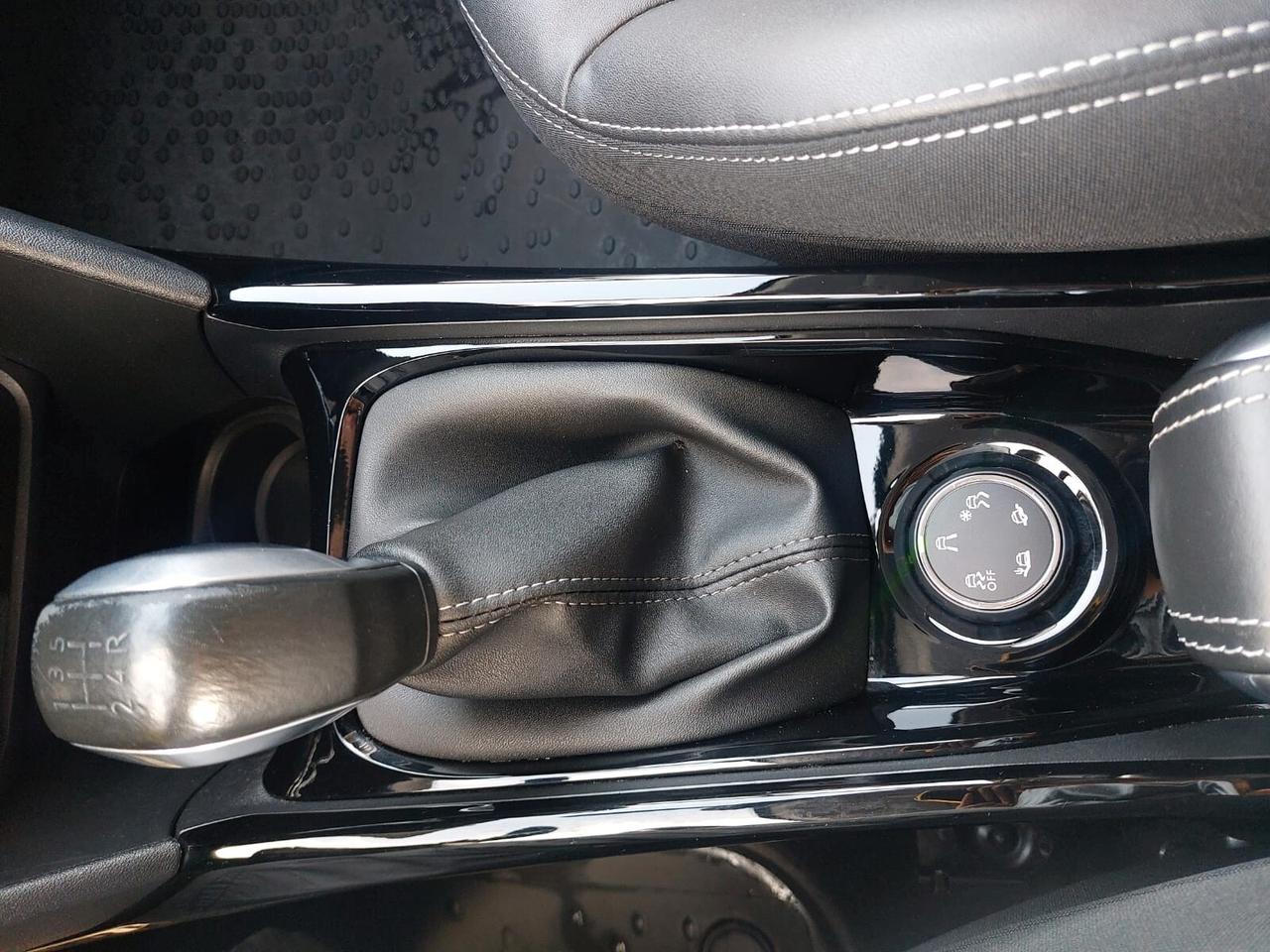 Peugeot 2008 BlueHDi 100 Allure UNICO PROPRIETARIO