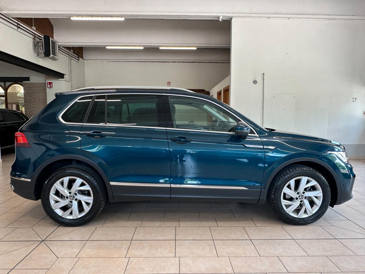 VOLKSWAGEN TIGUAN ELEGANCE 4MOTION 2.0 TDI DSG *MATRIX*CARPLAY*LUCI*