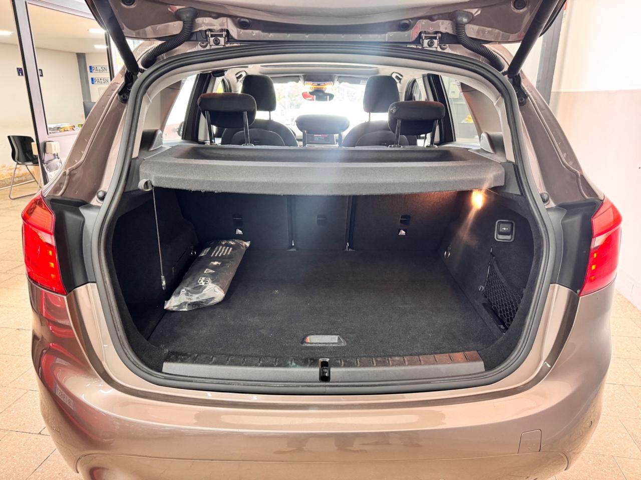 Bmw 216d Active Tourer Luxury Aut. S&S - 2018