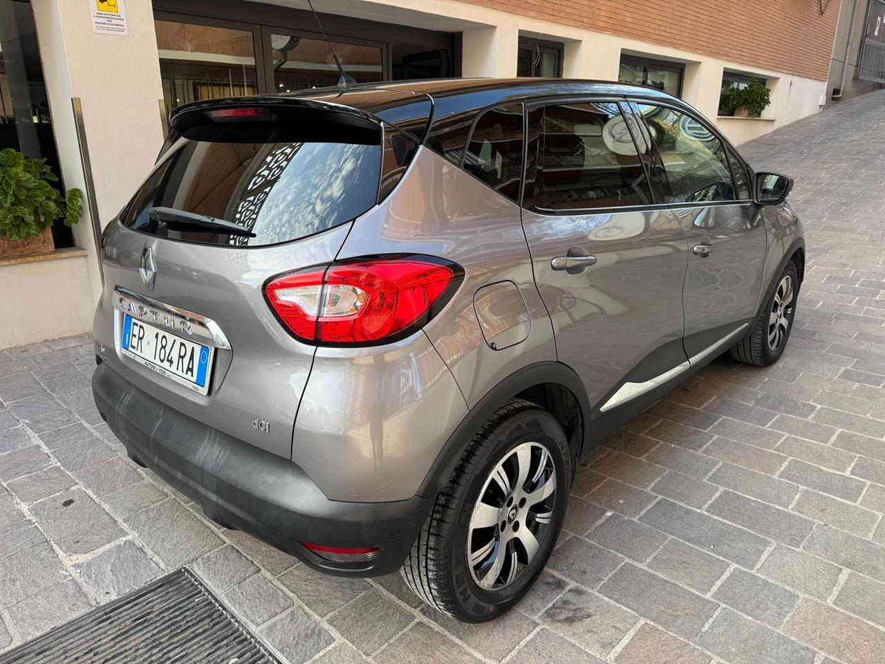 RENAULT Captur 1.5 dCi 8V 90CV S&S Energy R-Link