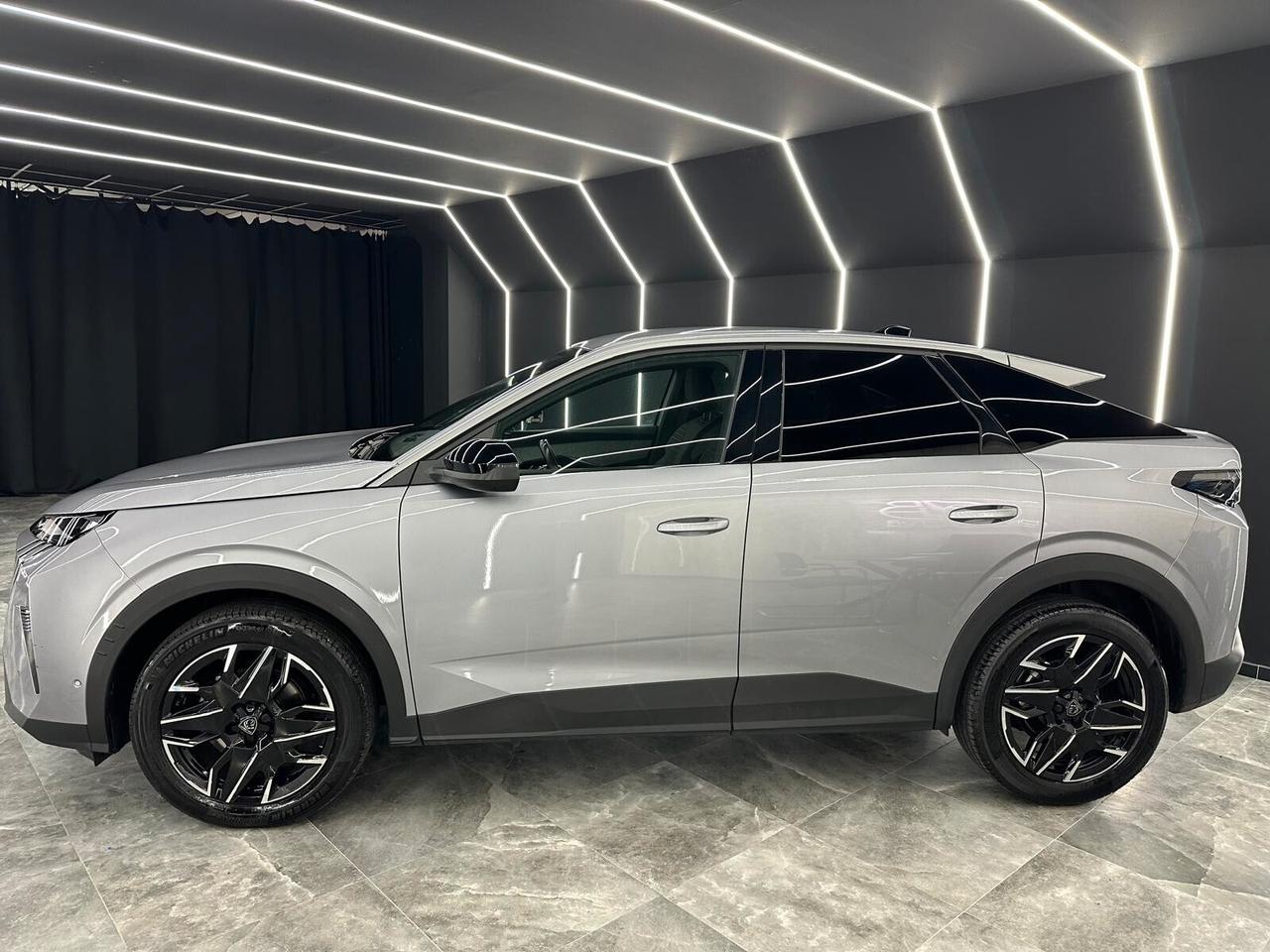 Peugeot 3008 1.2 hybrid Allure 145cv e-dcs6