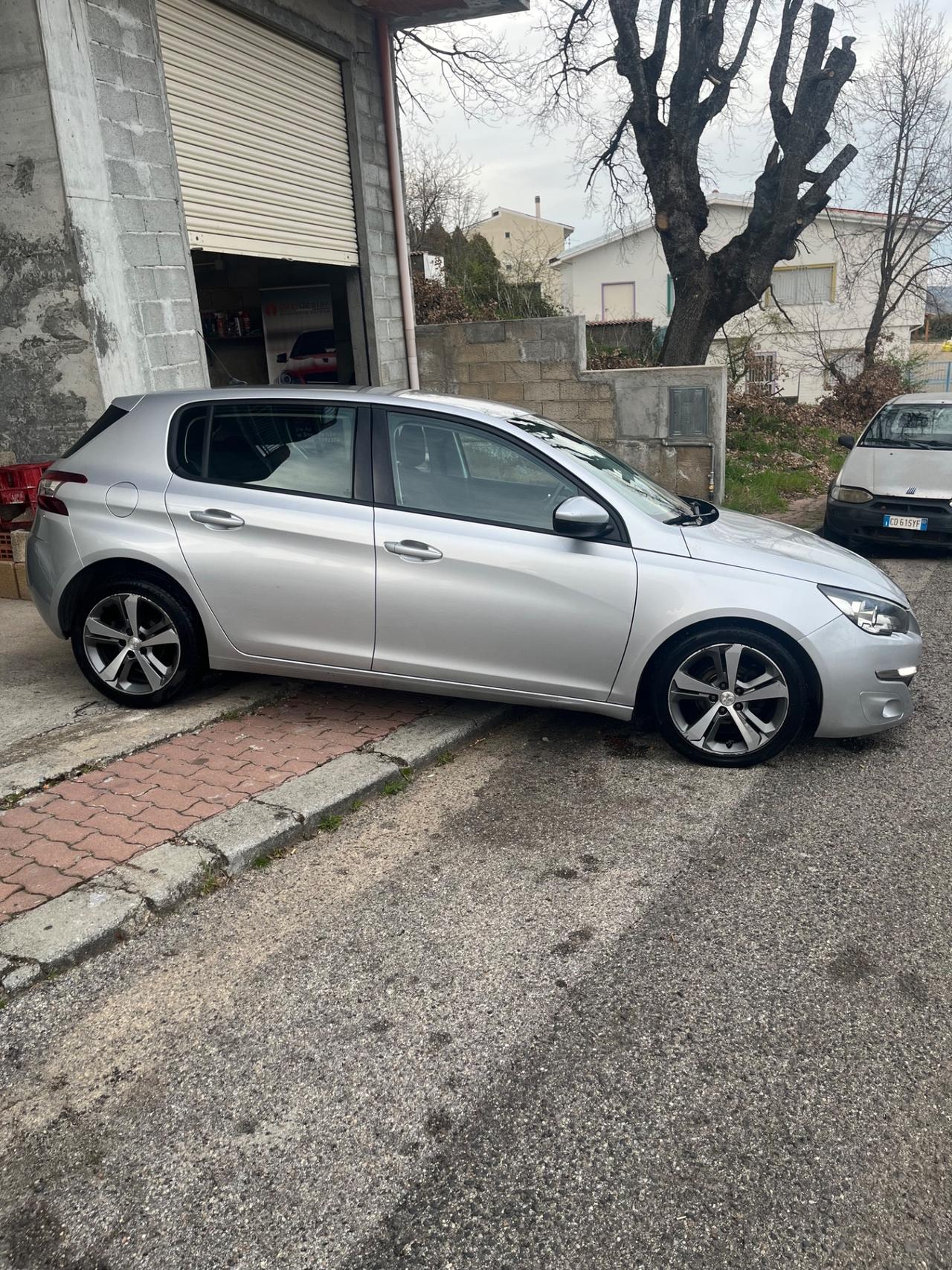Peugeot 308 1.6 HDi 92 CV Business