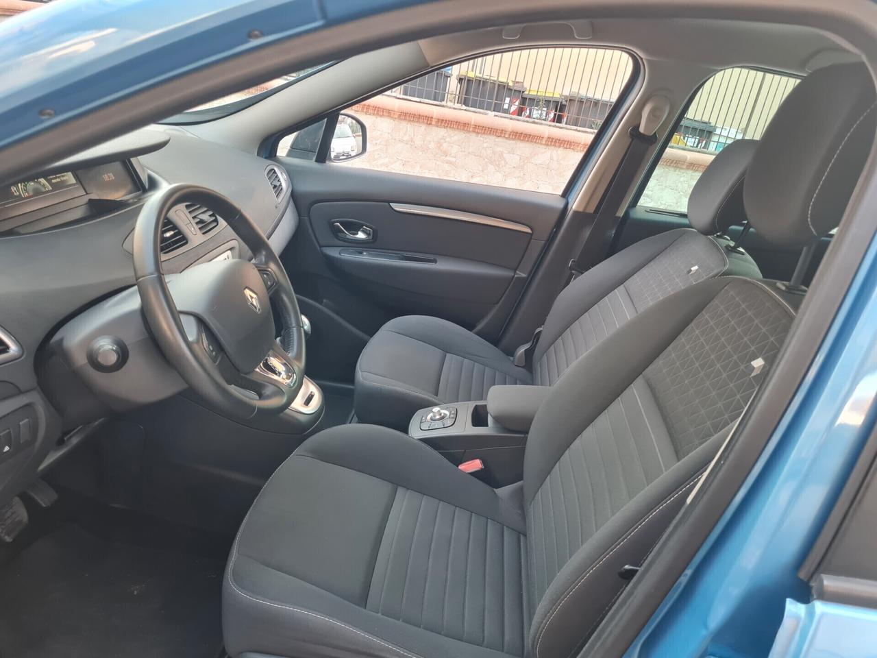 Renault Scénic - 1.5 SENSORI DI PARCHEGGIO NAVI CLIMA