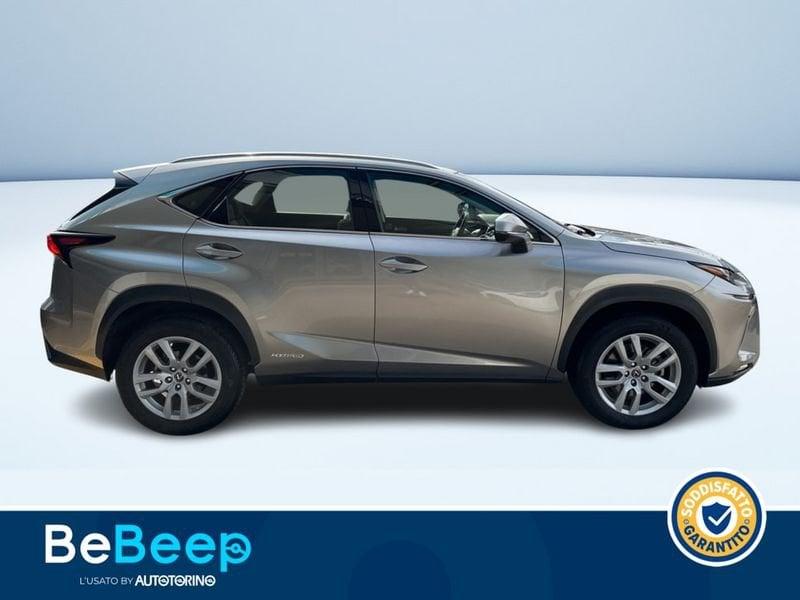 Lexus NX 300H 2.5 LUXURY 4WD CVT