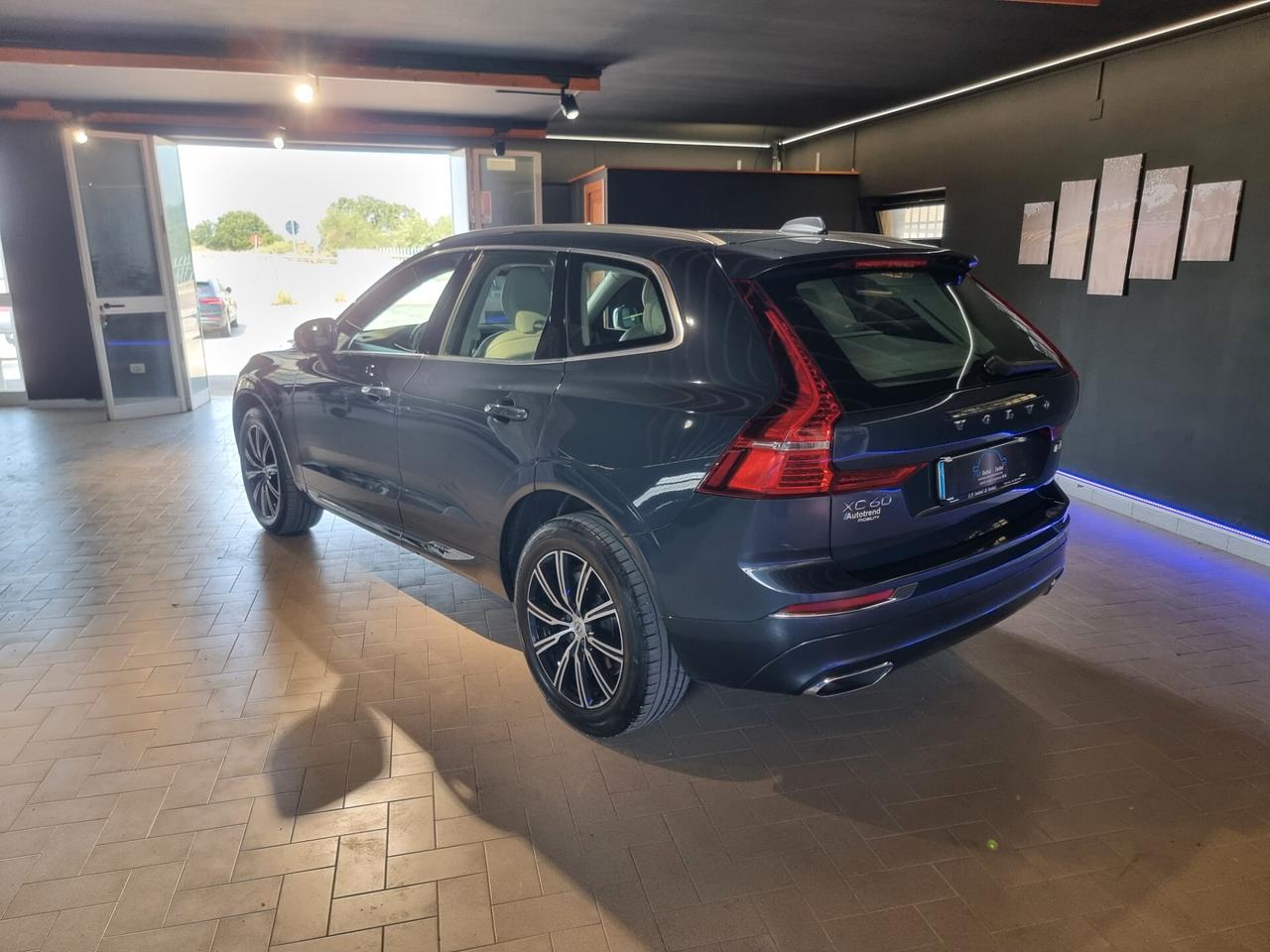 VOLVO XC60 2.0 B4d Mild Hybrid 197 CV Inscription Auto • PER OPERATORI DEL SETTORE