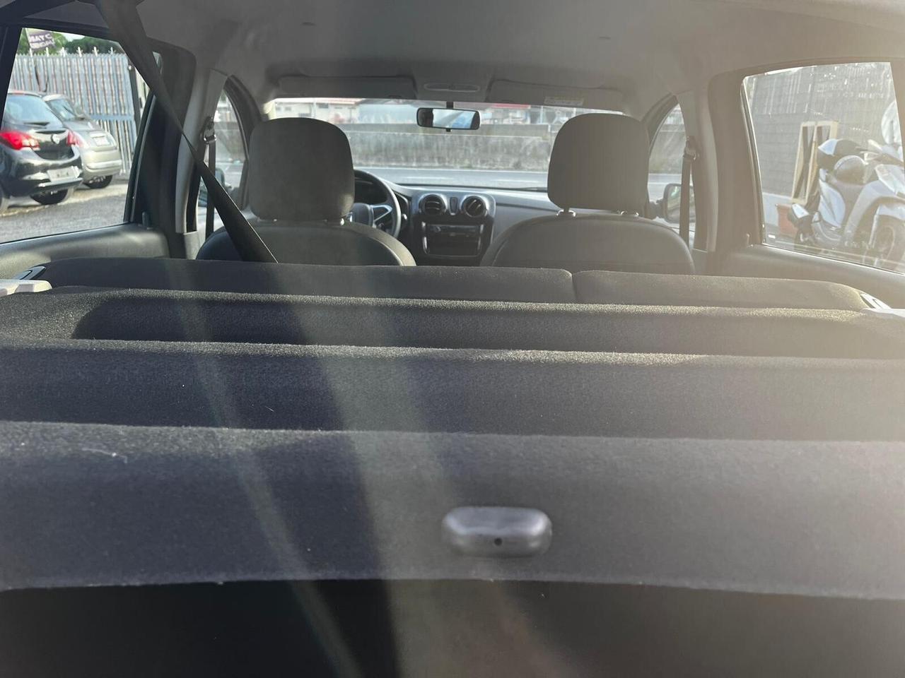 Dacia 1.0 SCe 12V 75CV Essential + GPL*