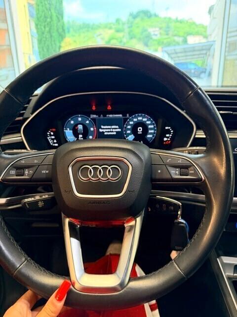 Audi Q3 35 TDI SPORTBACK S tronic Identity Black