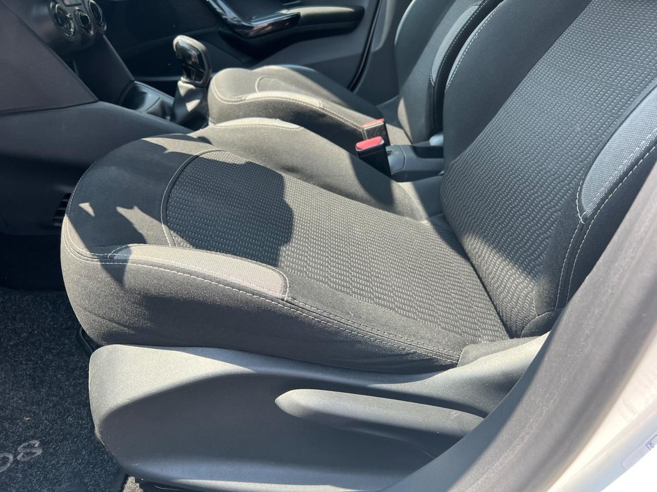 Peugeot 208 1.2 Euro 6 2015 Km 99000 Neop Area B