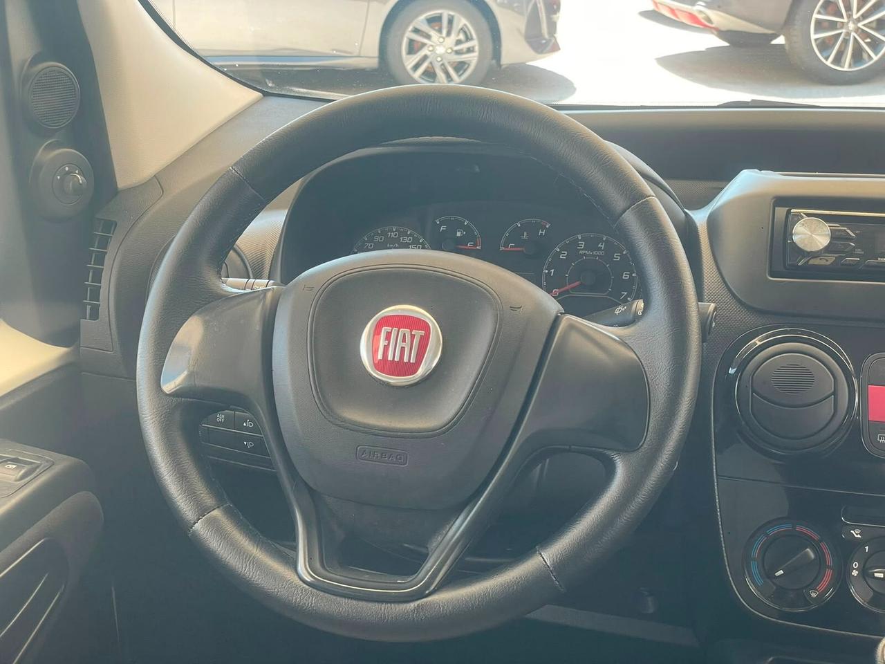 Fiat Qubo 1.3 MJT 95 CV N1 Autocarro 4 posti