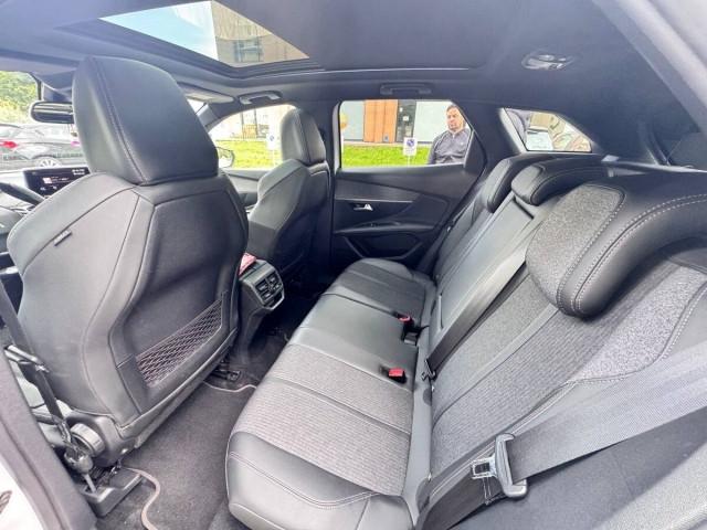 Peugeot 3008 1.2 pt t GT Line s&s 130cv eat8