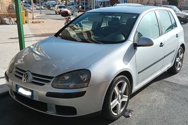 Volkswagen Golf 2.0 16V TDI 5p. Sportline