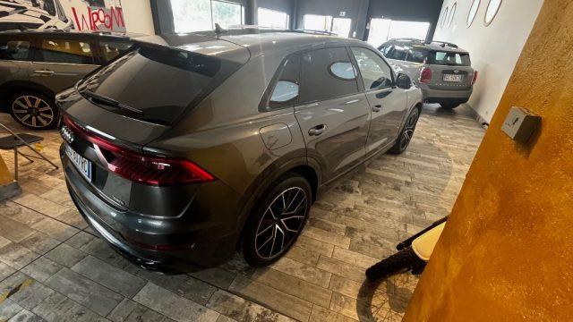 AUDI Q8 50 TDI 286 CV tip. Sport-s line cerchi 22 matrix