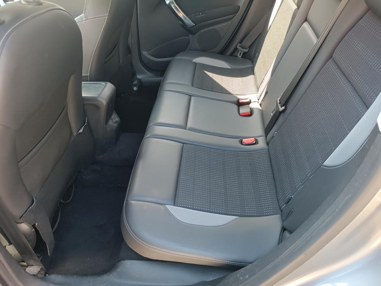 Peugeot 2008 PureTech 82 Allure