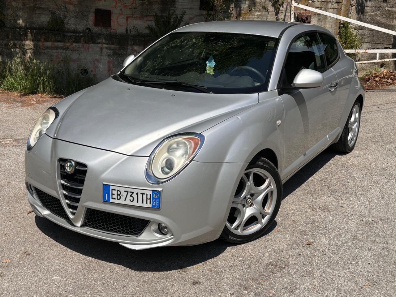 Alfa Romeo MiTo 1.3 JTDm 16V 90 CV Distinctive Sport Pack