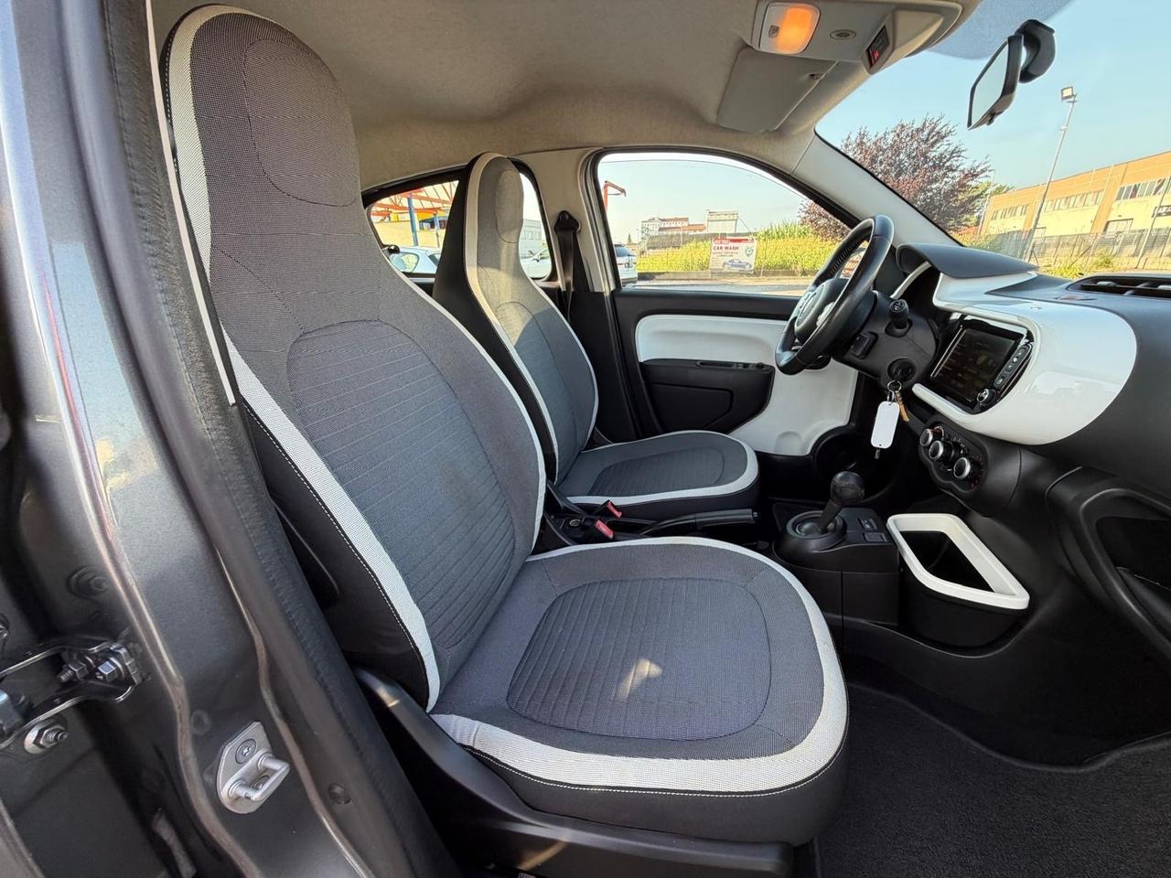 Renault Twingo TCe 90 CV EDC Lovely