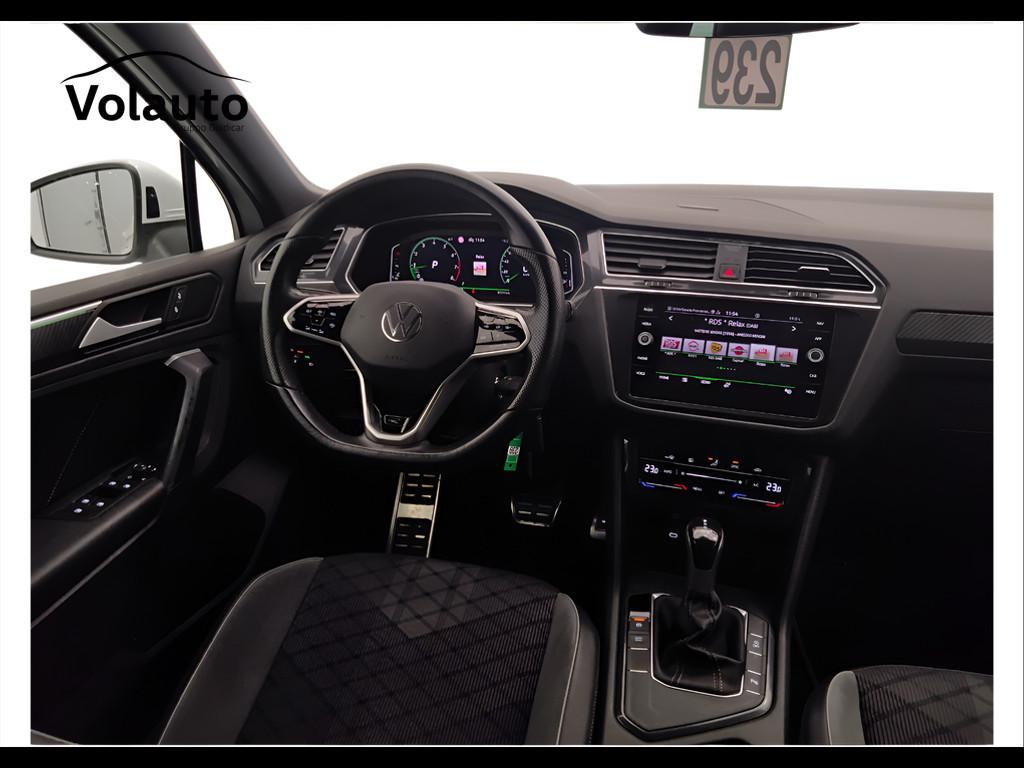 VOLKSWAGEN Tiguan II 2021 - Tiguan 1.5 tsi R-Line 150cv dsg