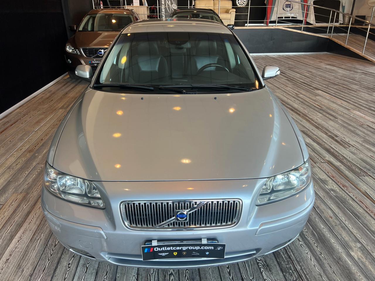 Volvo V70 2.4 D5/AUTOMATICA/UNICO PROP