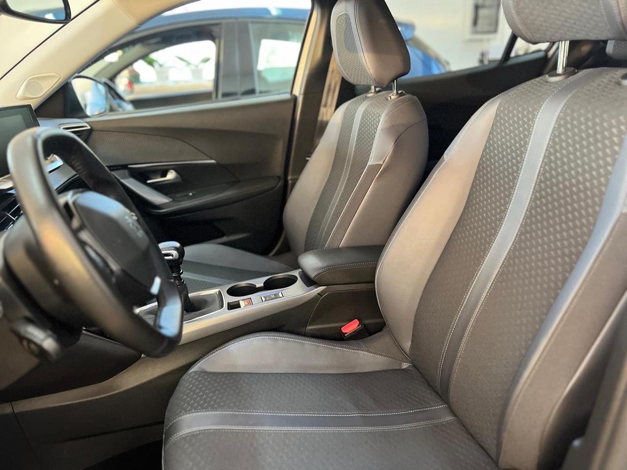 Peugeot 2008 PureTech Turbo 130 S&S Allure