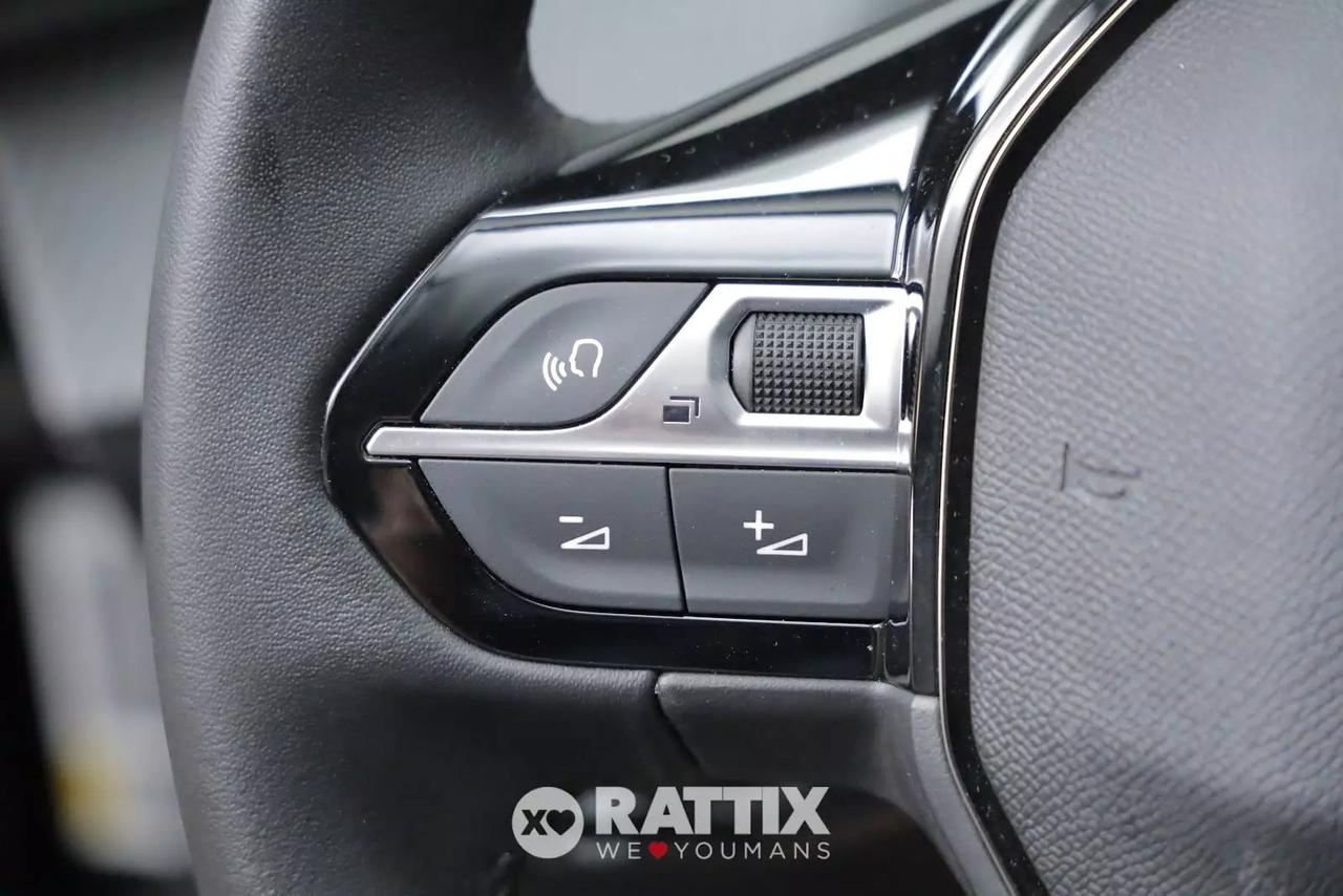 Peugeot 2008 1.2 Puretech 100CV Allure