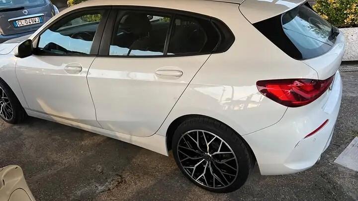 Bmw 118 118d 5p. Sport