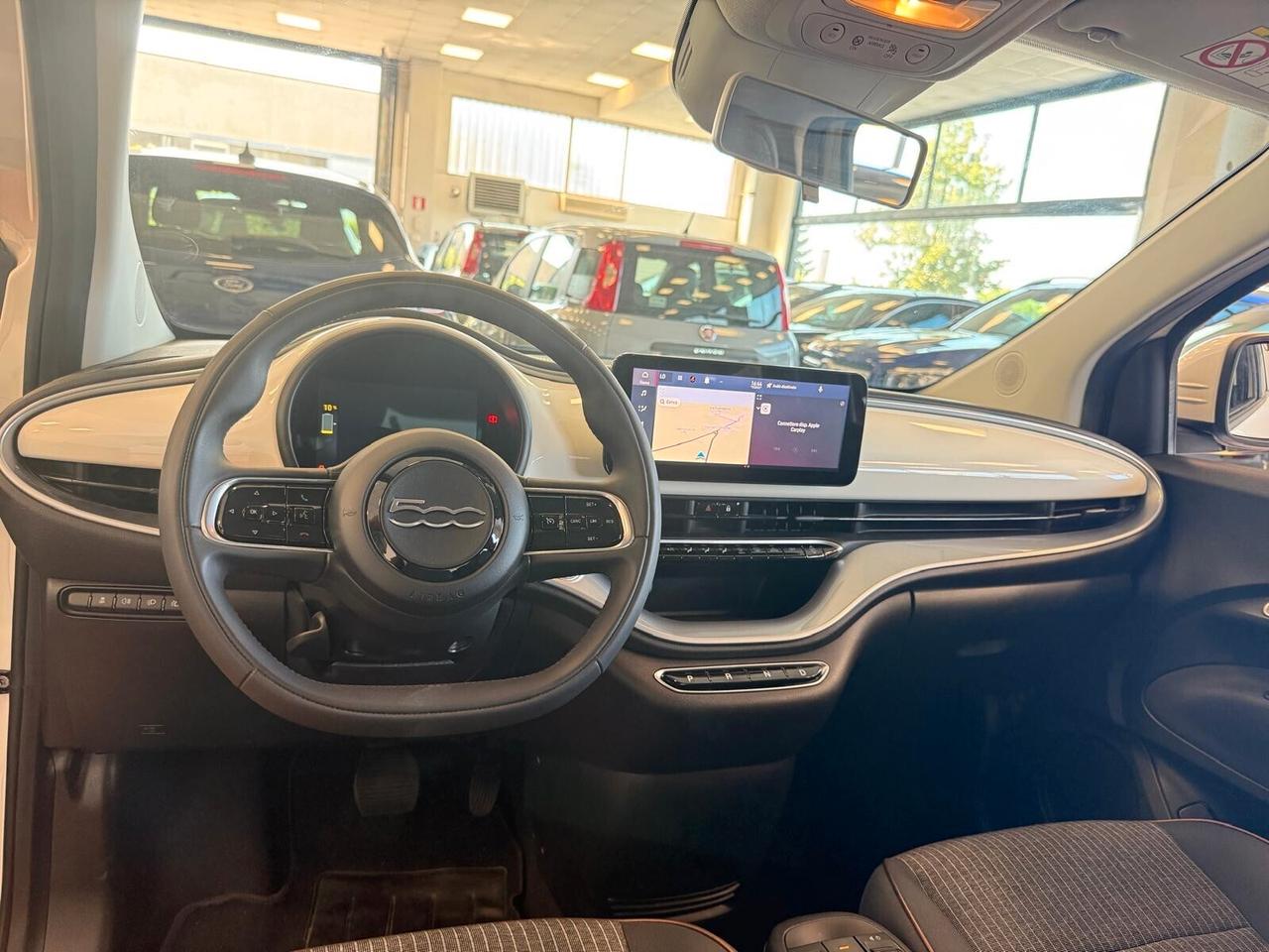 Fiat 500 500e Berlina 42 kWh Icon