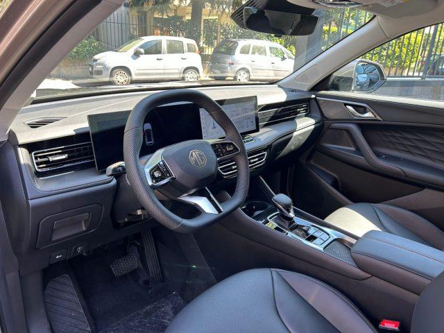 MG HS 1.5T-GDI AT Luxury