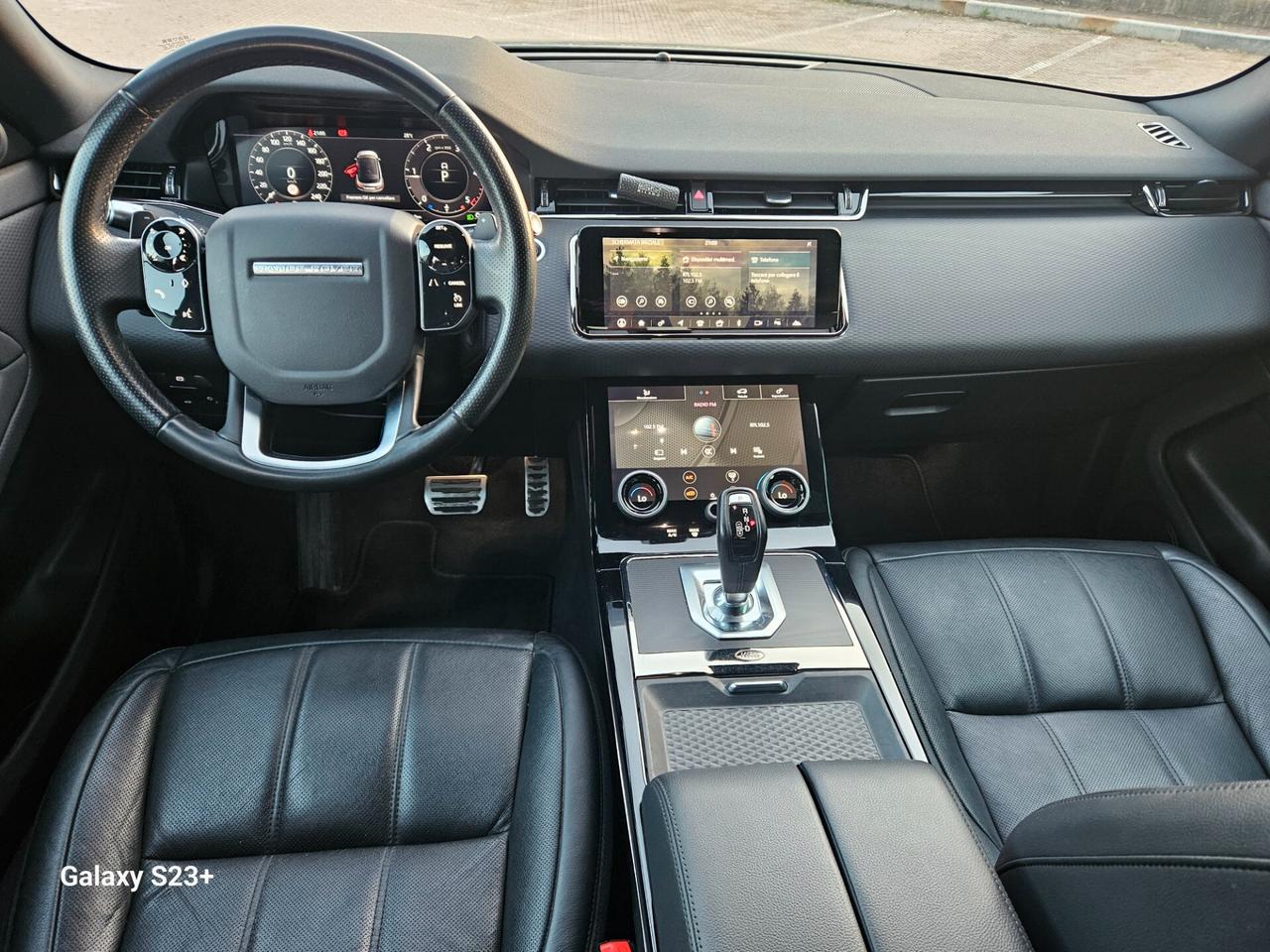 Range Rover Evoque HYBRID R-dynamic