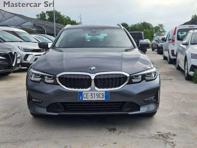 BMW 320 320d Touring xdrive Business Advant. auto - GE319C