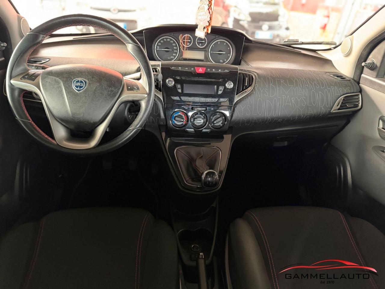 Lancia Ypsilon 1.3 mjt Elefantino 95cv