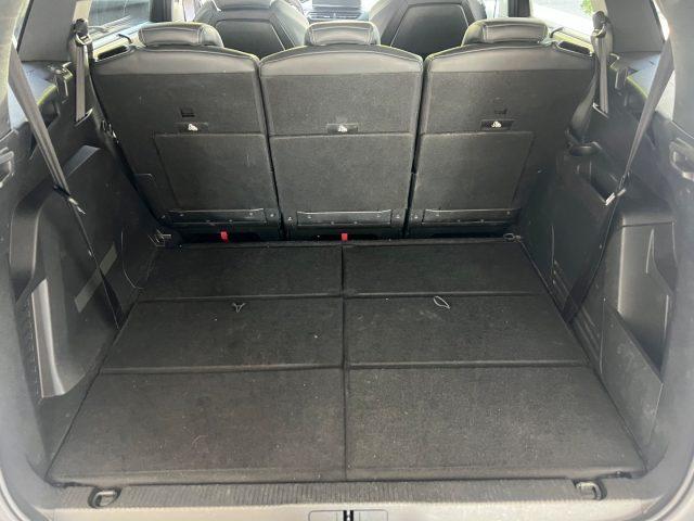 PEUGEOT 5008 BlueHDi 130 S&S EAT8 Allure Pack da?259,00 mensili
