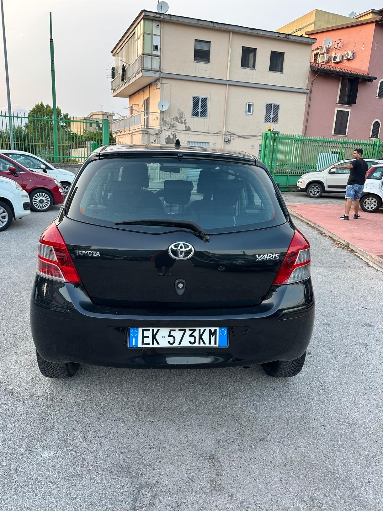 Toyota Yaris 1.0 5 porte Now