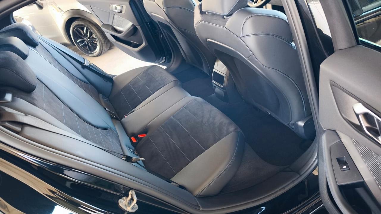 Bmw 118 118d 5p. MSport Design