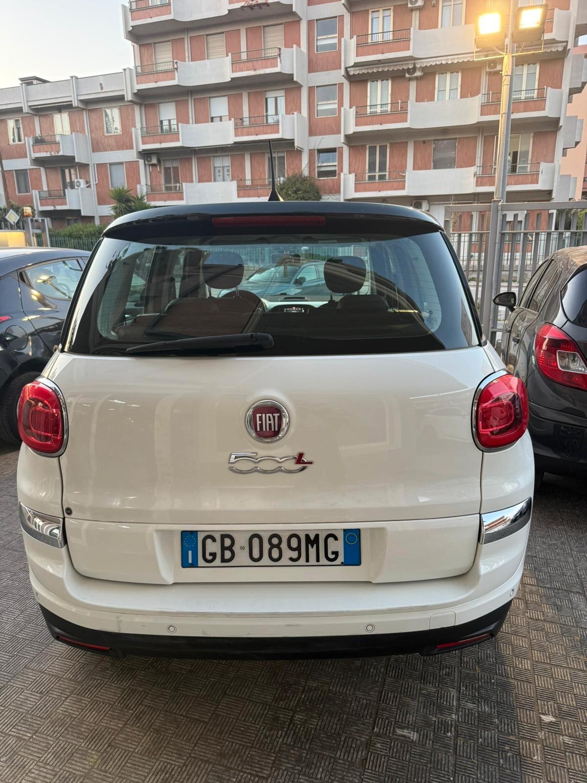 Fiat 500L 1.6 Multijet 120 CV Mirror