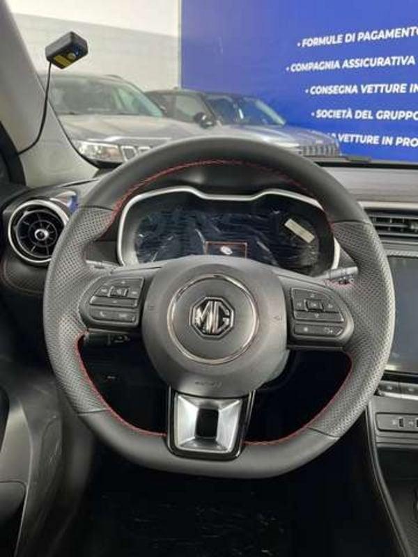 MG ZS CLASSIC 1.5 111CV LUXURY MT5 KM0 PRONTA CONSEGNA
